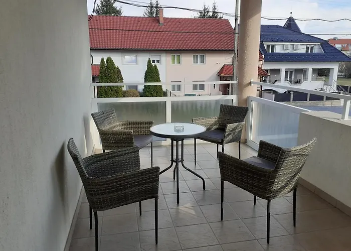 ホームステイ Venus