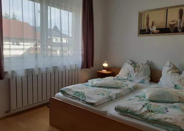 Venus * ヘーヴィーズ